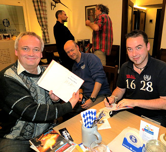 Herren und Hirdt Rhodan Stammtisch Wien